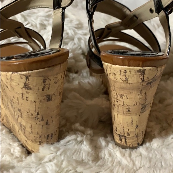 Kenneth Cole Reaction Action Doll Sandals - NWOT - Picture 3 of 8